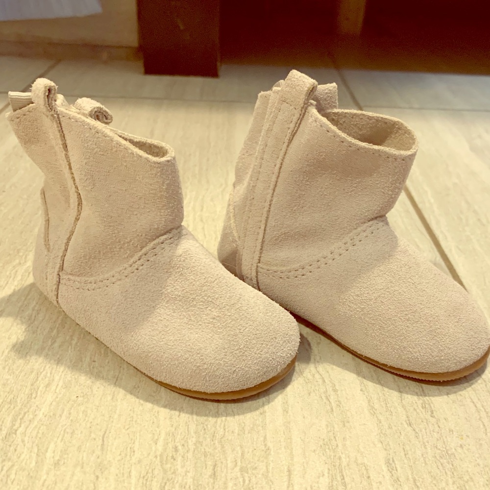 Baby Gap Suede Booties